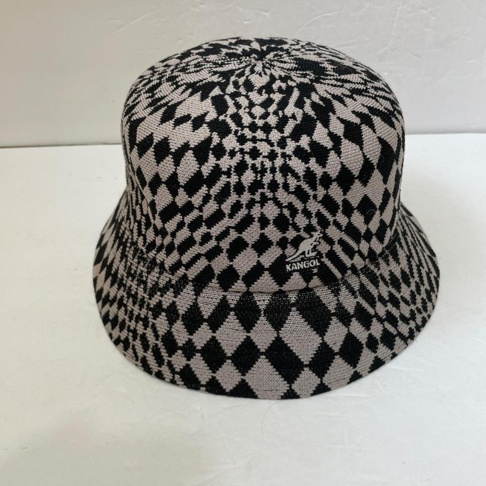 NEW WITHOUT TAGS ANTHROPOLOGIE KANGOL WARPED CHECK BUCKET HAT